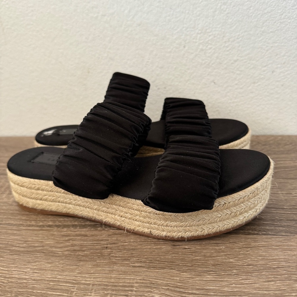 Mercedes Castillo Black Yolanda Platform Slides, Size 6.5 - Picture 2 of 8
